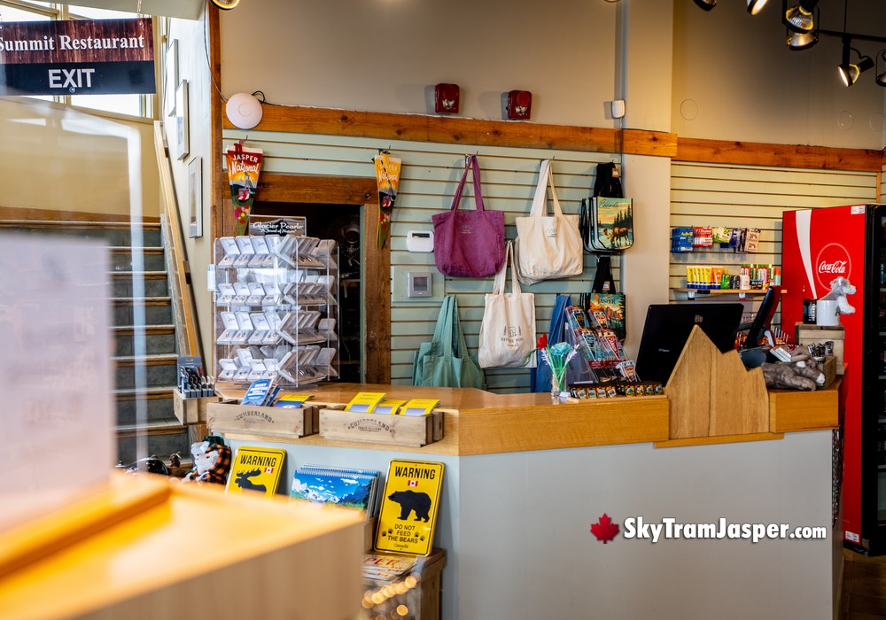 Gift Shop and Refreshments