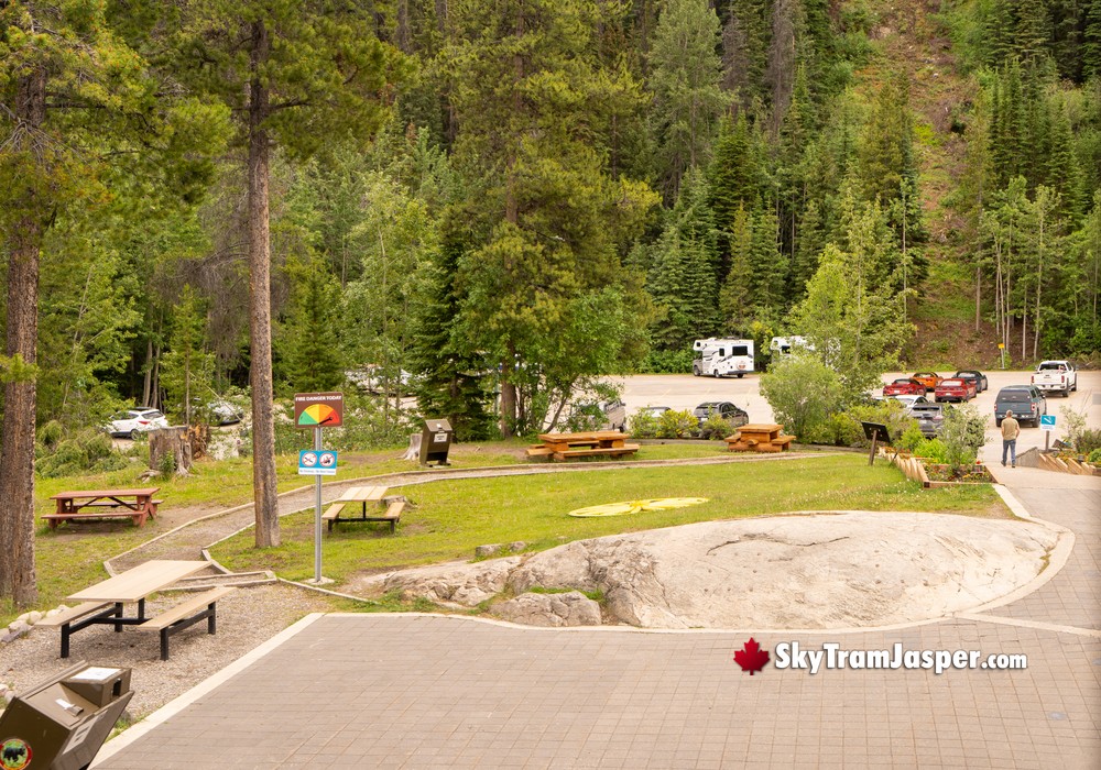 Park Area at Lower Jasper SkyTram Terminal
