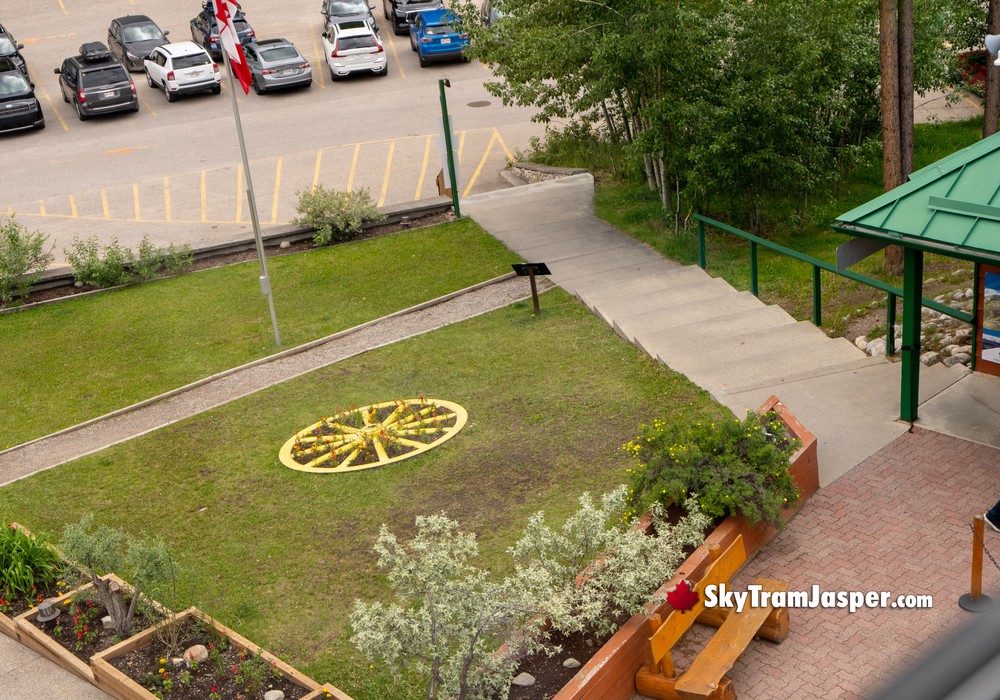 Park-like Entrance area to Jasper SkyTram
